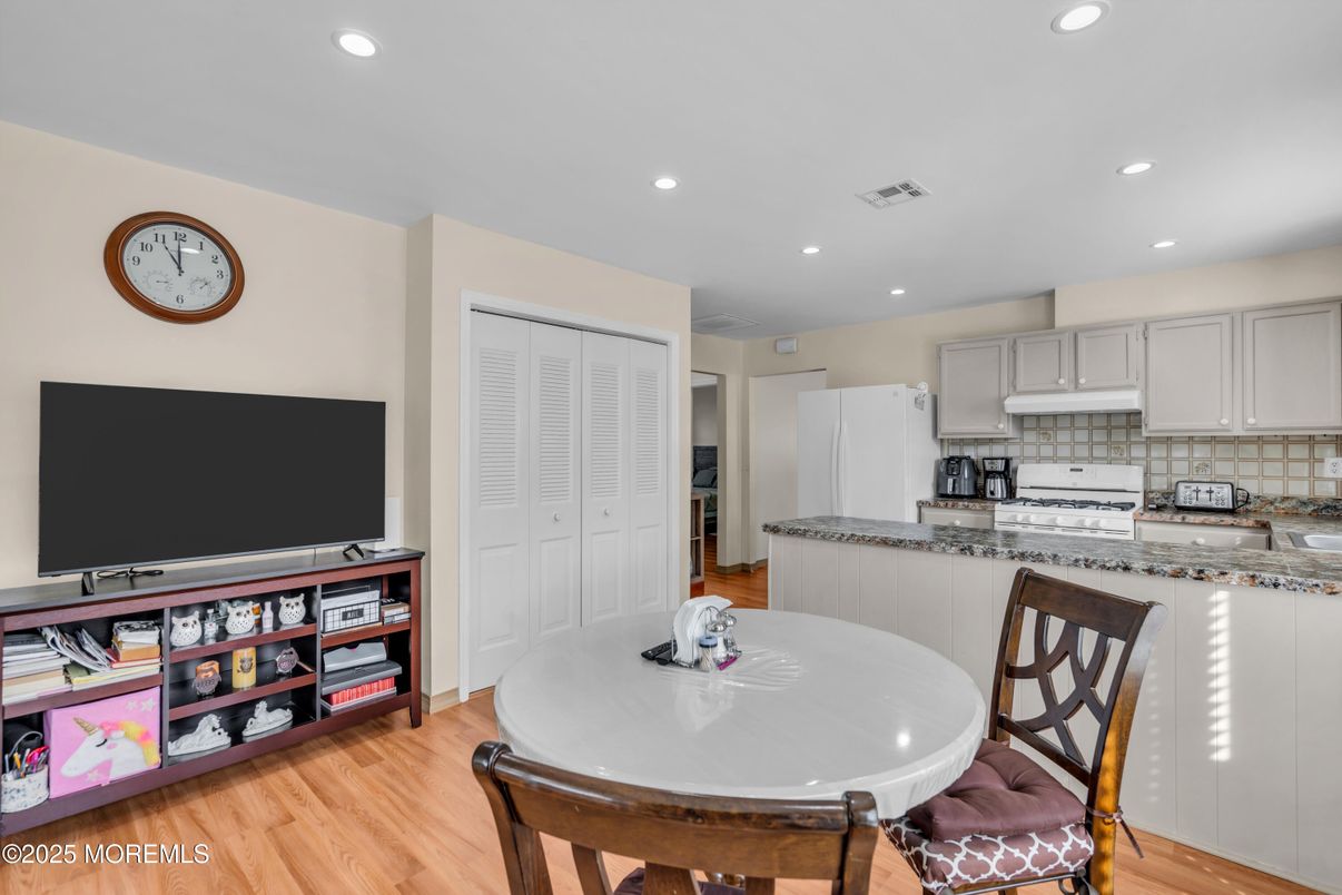 Interior, Kitchen, Recessed Lighting, Wood Texture Flooring