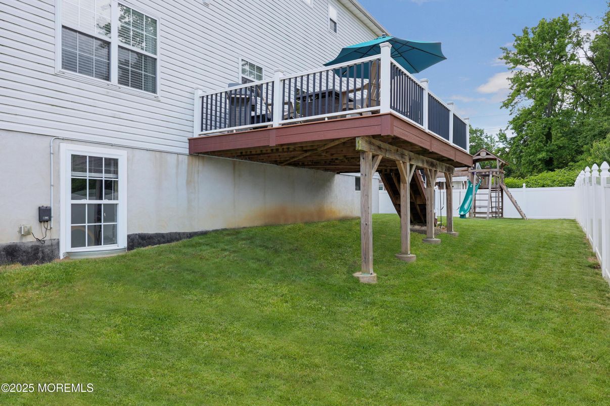 Backyard, Exterior, Playground
