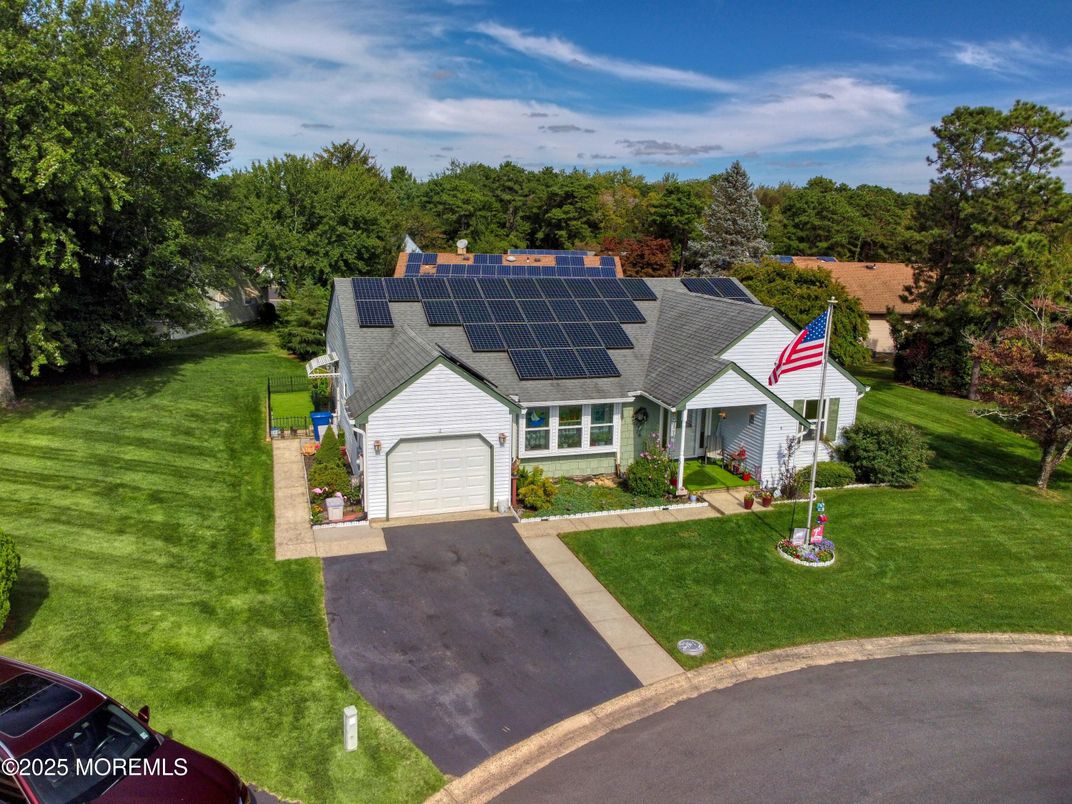 Attached, Exterior, Facade, Solar Panels, French Provincial