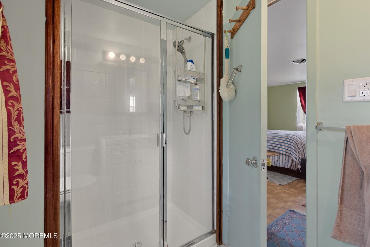 Bathroom, Bedroom, Glass Shower, Interior