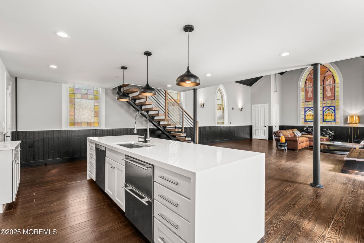 Interior, Kitchen, Pendant Lights, Recessed Lighting, Wood Texture Flooring