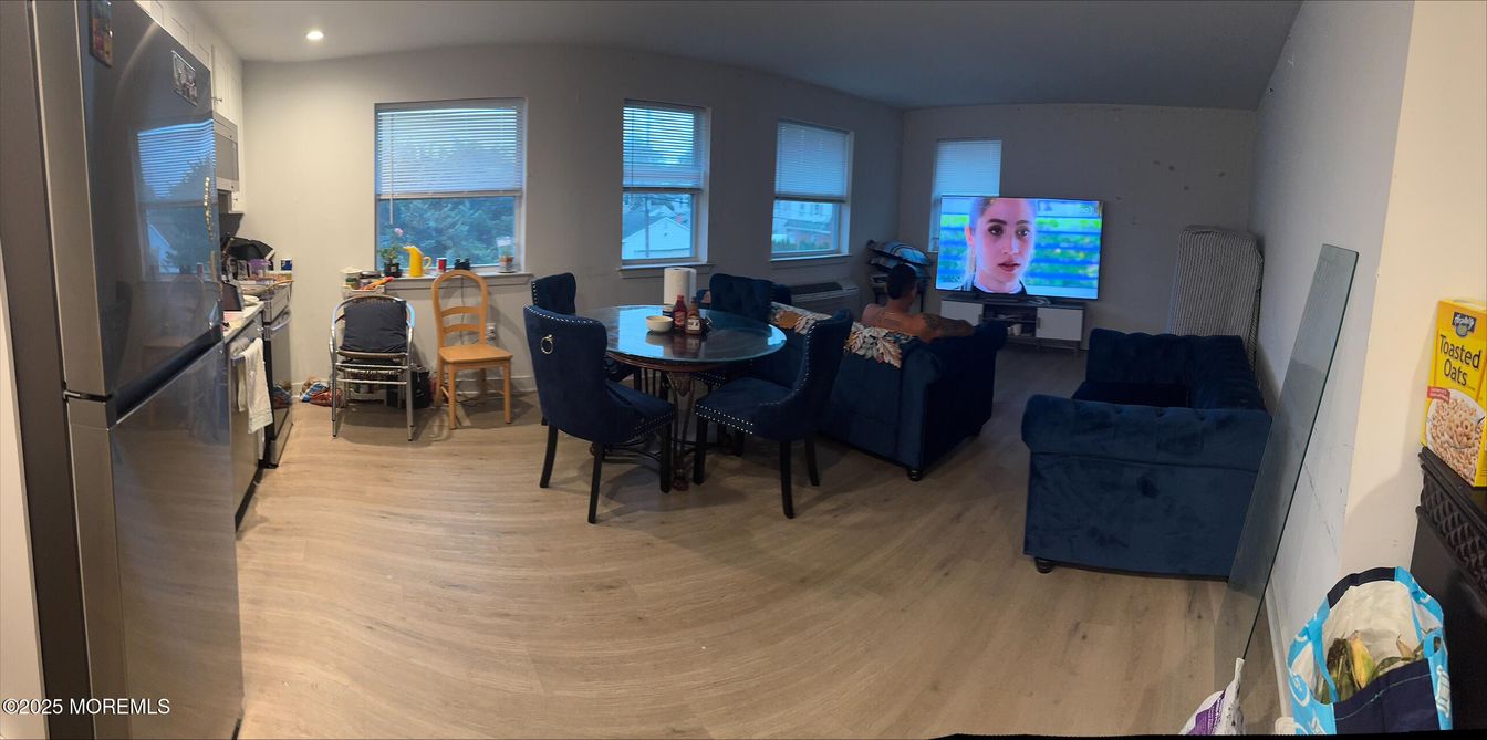 Dining room, Interior, Living room, Recessed Lighting, Wood Texture Flooring
