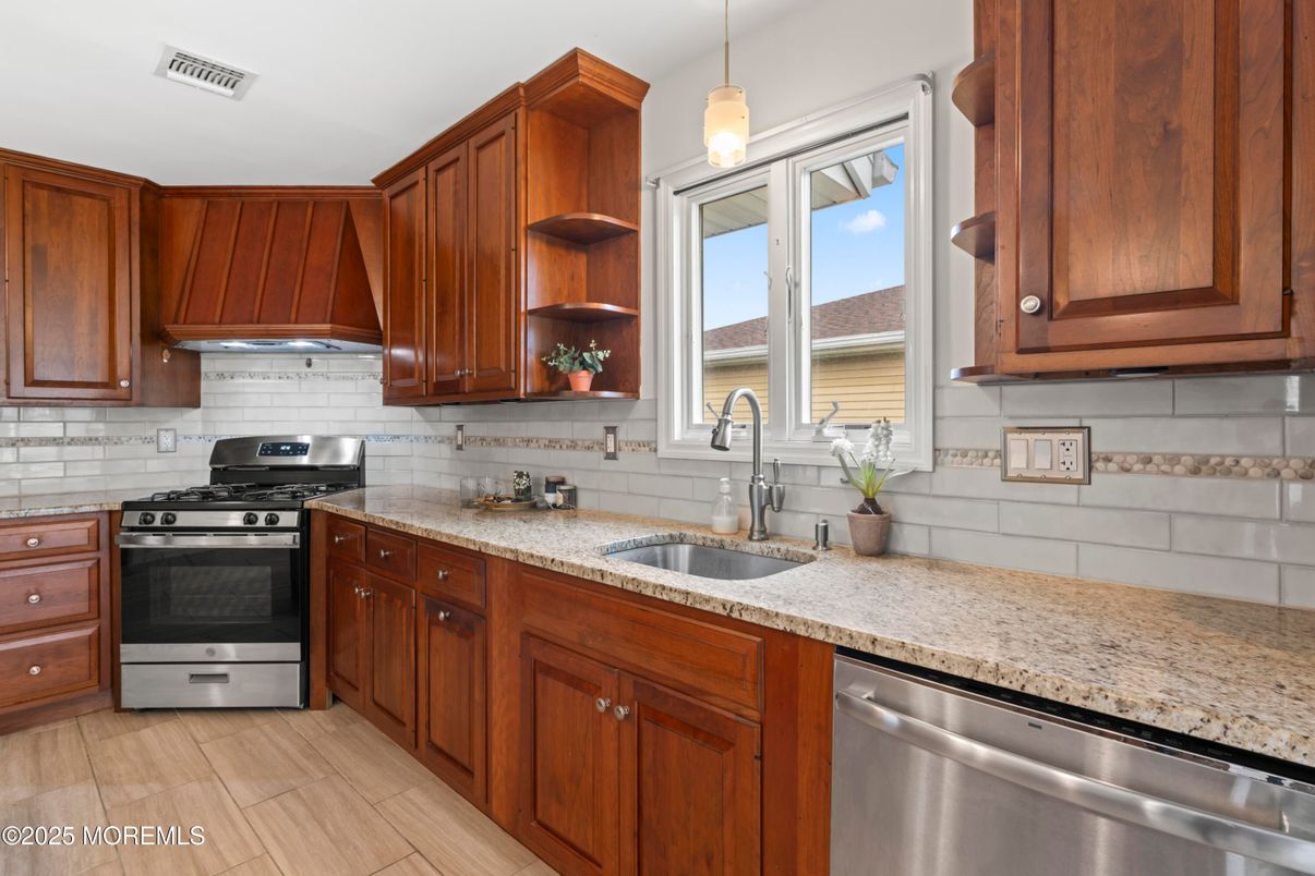 Interior, Kitchen, Pendant Lights, Stainless Steel Appliances, Wood Texture Flooring