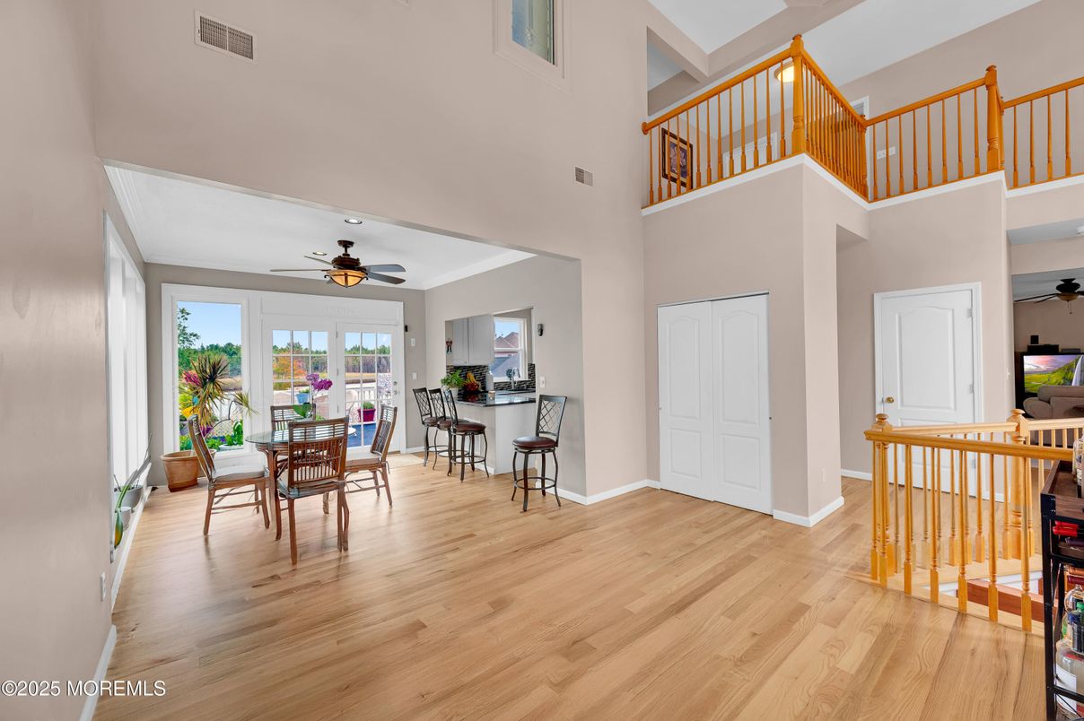 Dining room, Interior, Wood Texture Flooring