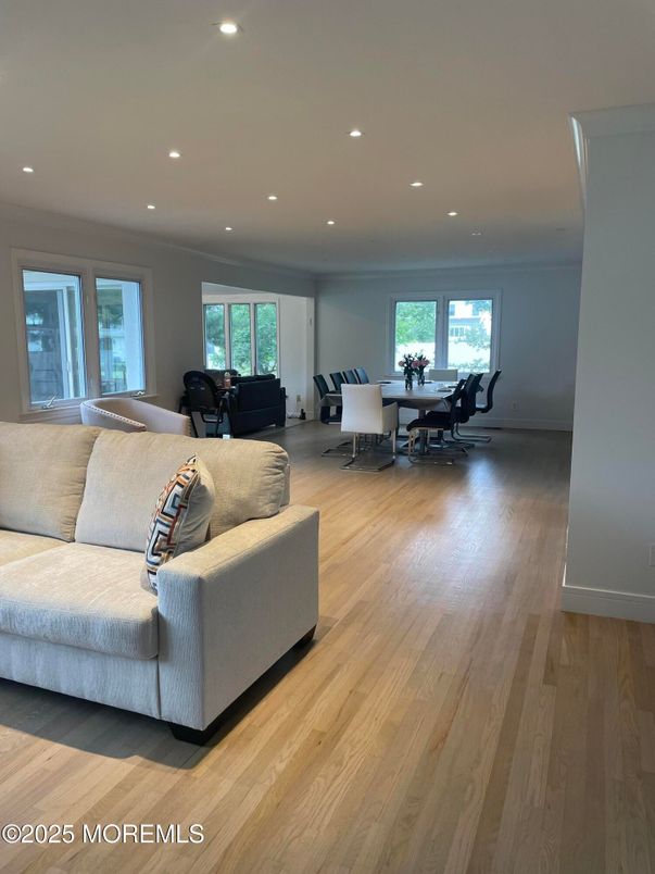 Dining room, Interior, Living room, Recessed Lighting, Wood Texture Flooring
