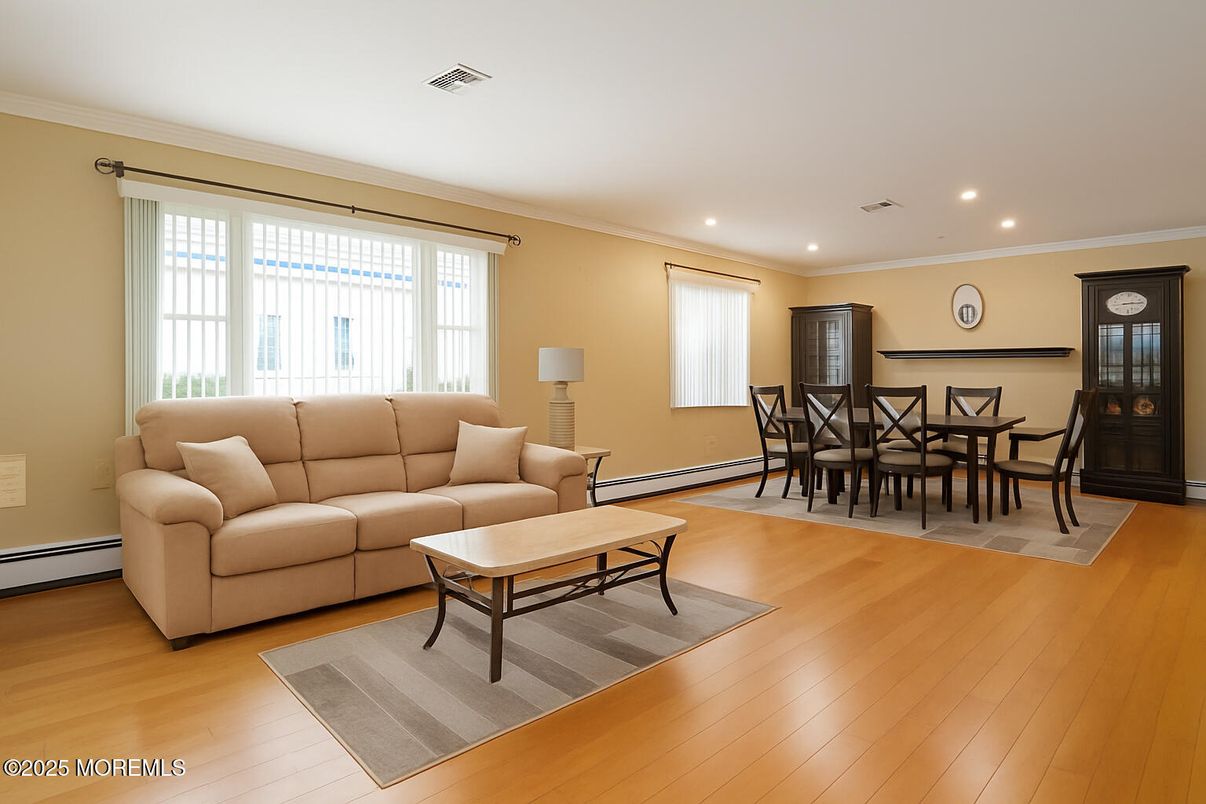 Dining room, Interior, Living room, Recessed Lighting, Wood Texture Flooring