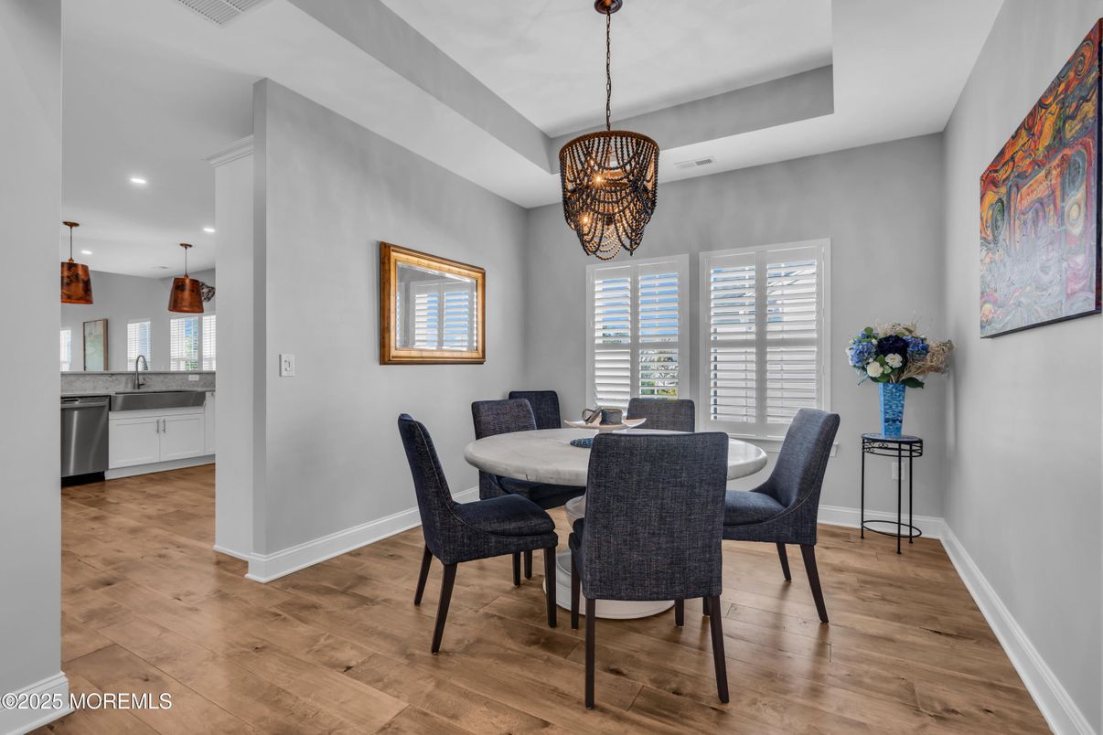 Chandelier, Dining room, Interior, Pendant Lights, Recessed Lighting, Wood Texture Flooring