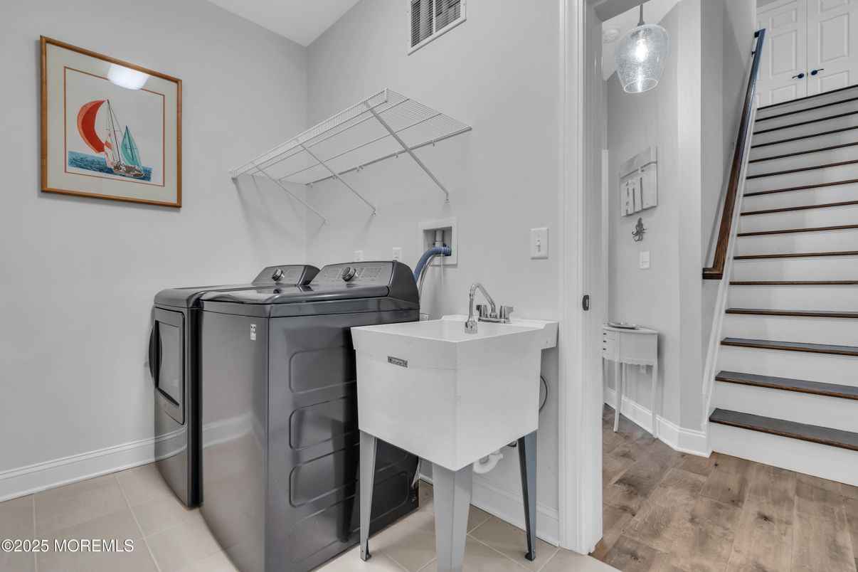Interior, Pendant Lights, Washer, Wood Texture Flooring