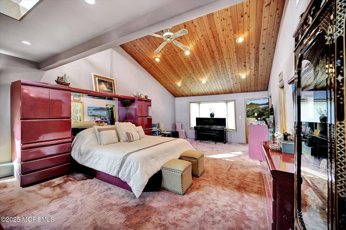 Bedroom, Interior, Recessed Lighting, Wooden Beams, Wooden Ceilings