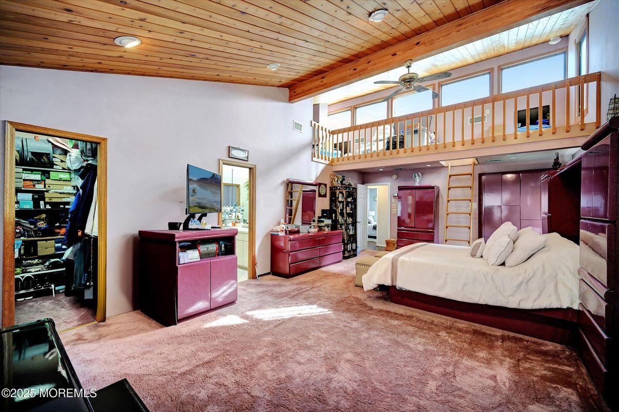 Bedroom, Interior, Recessed Lighting, Wooden Beams, Wooden Ceilings