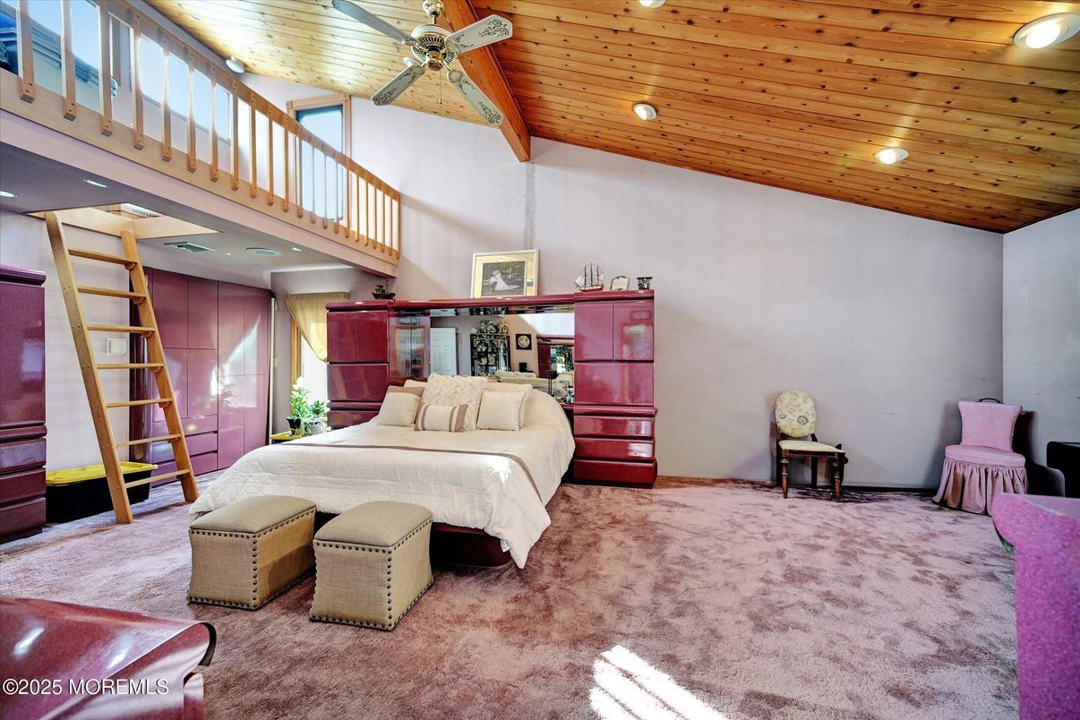 Bedroom, Interior, Recessed Lighting, Wooden Beams, Wooden Ceilings