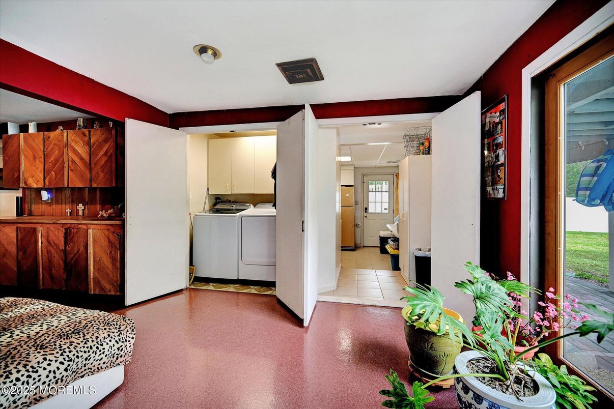 Interior, Recessed Lighting, Washer