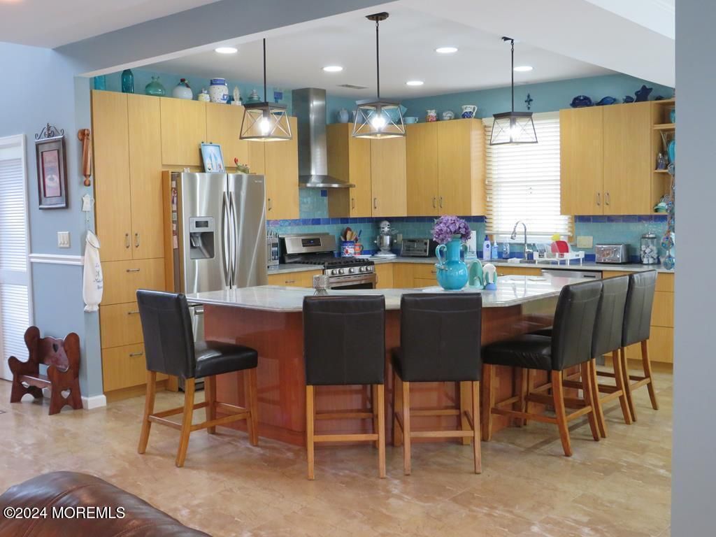 Interior, Kitchen, Pendant Lights, Recessed Lighting, Stainless Steel Appliances
