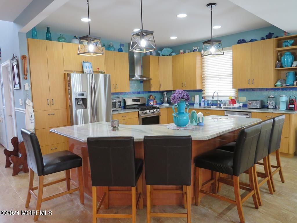 Interior, Kitchen, Pendant Lights, Recessed Lighting, Stainless Steel Appliances