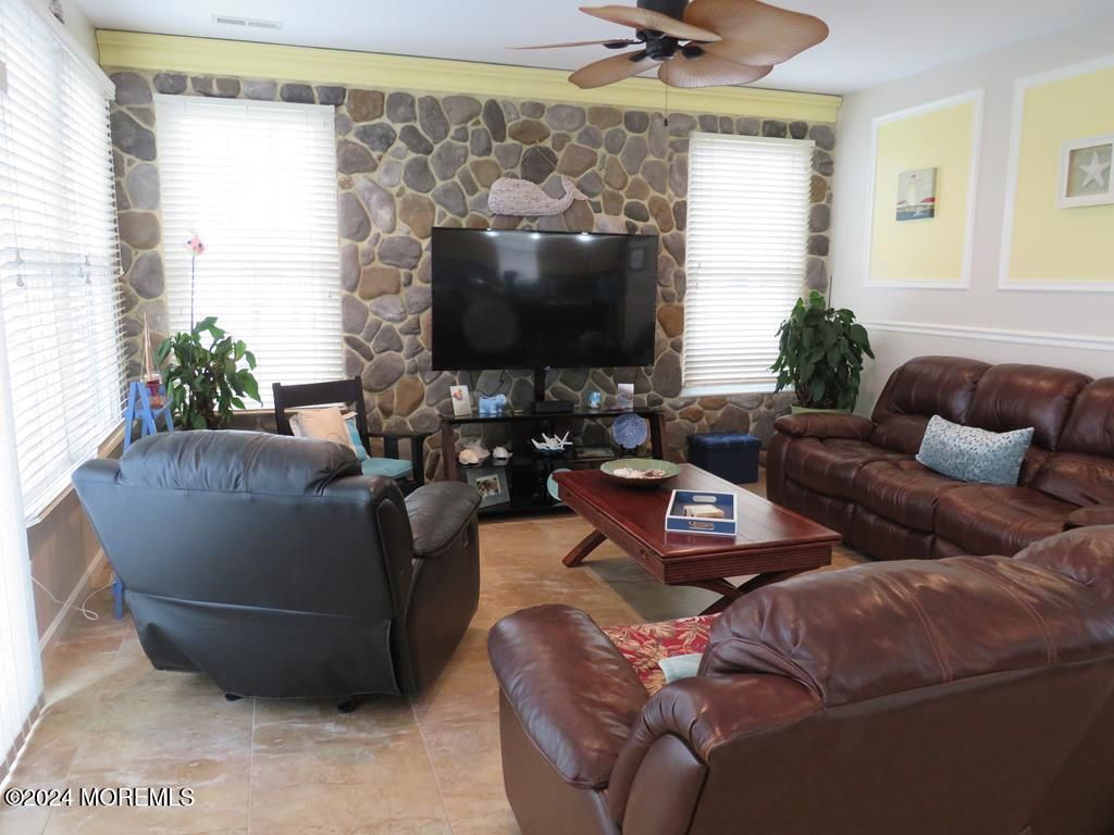 Interior, Living room, Stone Walls