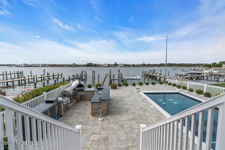 Water, Exterior, Pool, Other