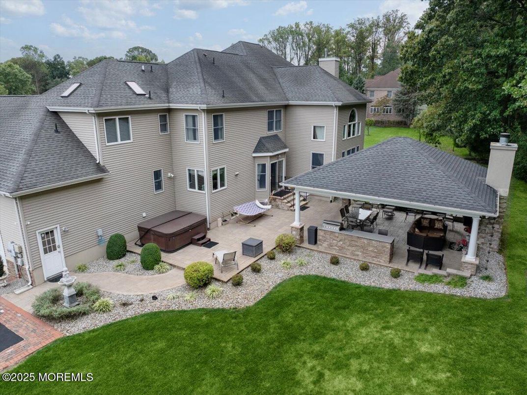 Backyard, Exterior, Hot Tub