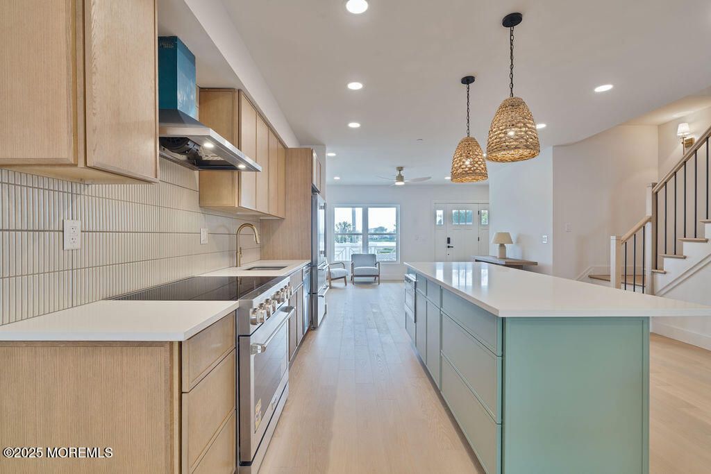 Interior, Kitchen, Pendant Lights, Recessed Lighting, Wood Texture Flooring