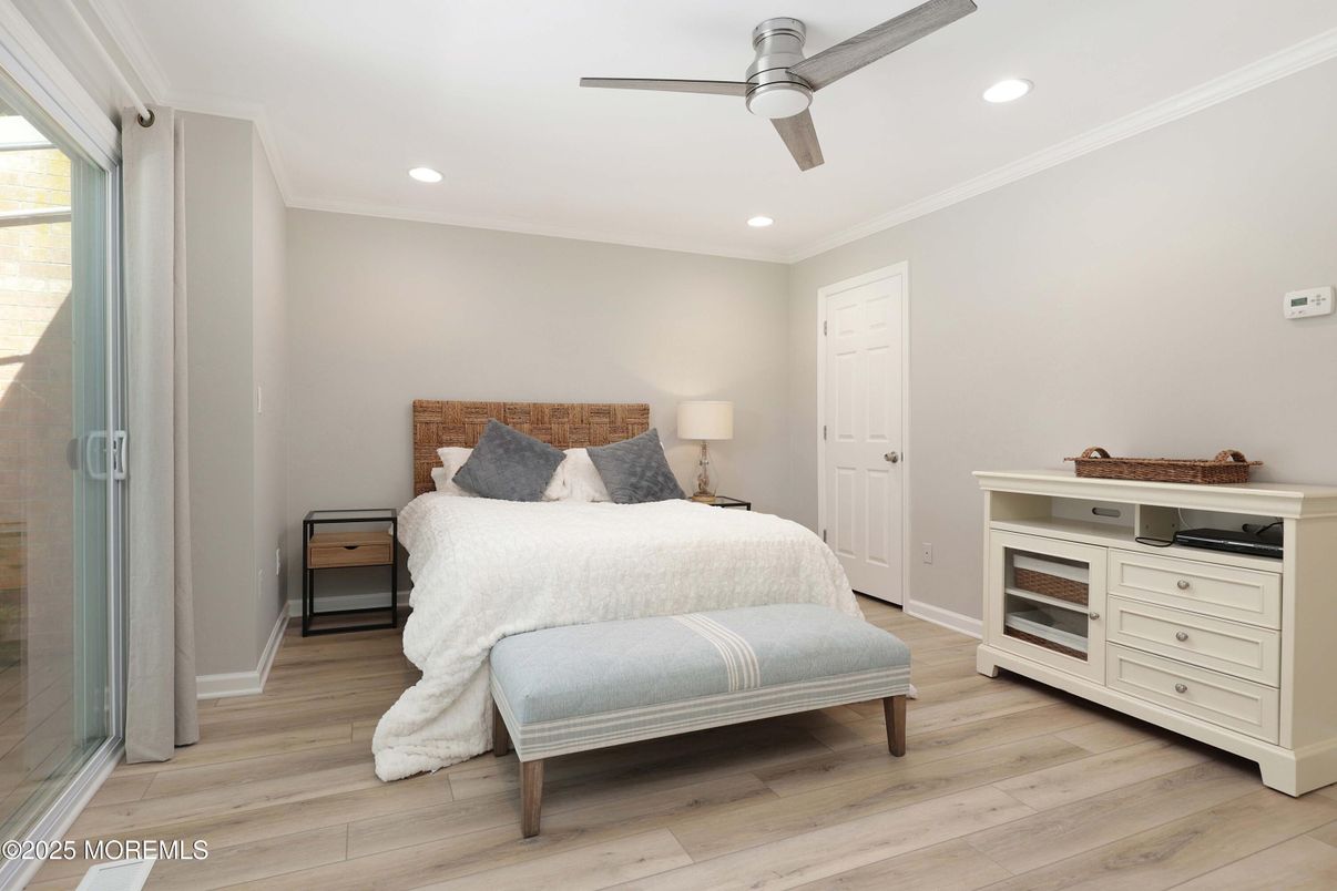 Bedroom, Interior, Recessed Lighting, Wood Texture Flooring