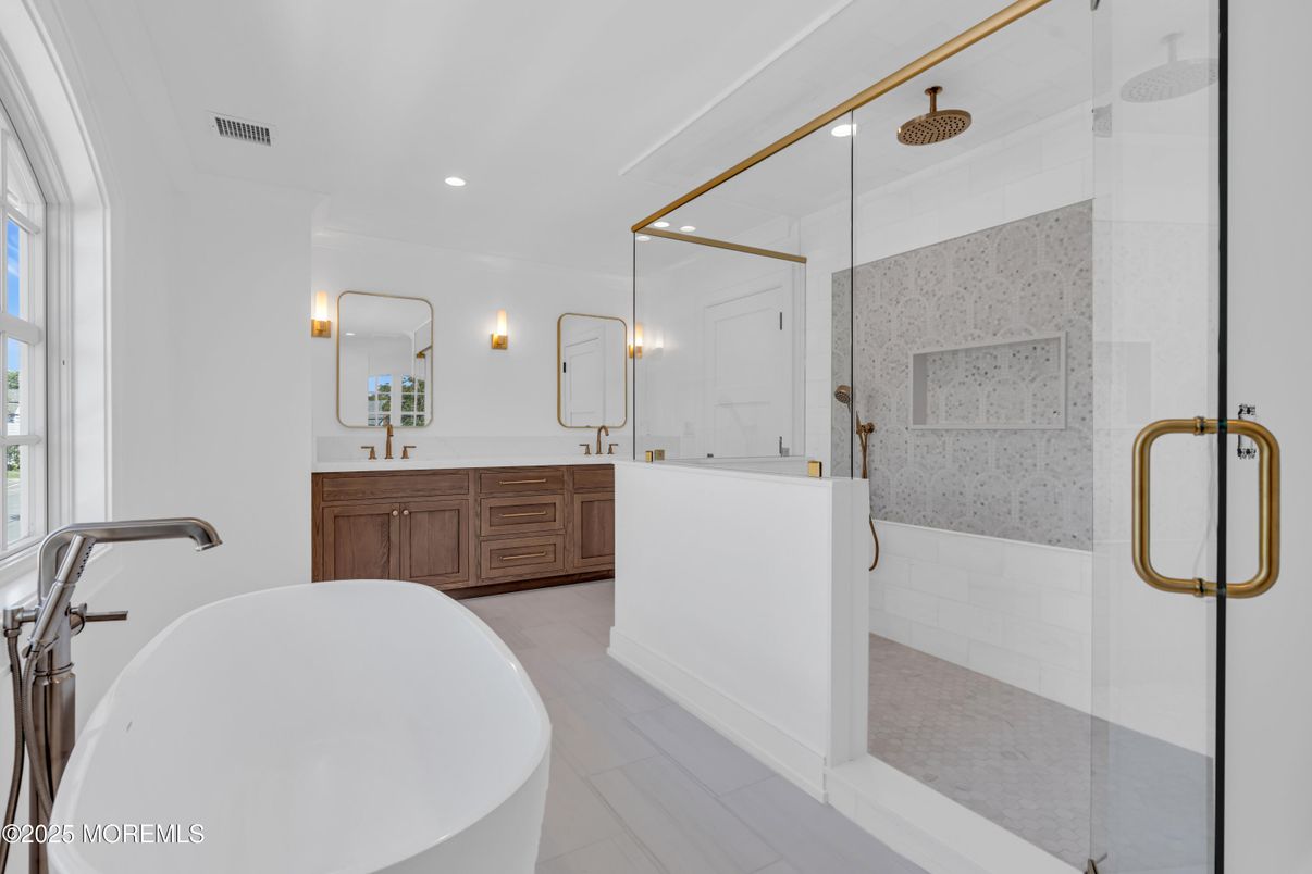 Bathroom, Dual Sink Vanities, Free Standing Baths, Glass Shower, Interior, Recessed Lighting