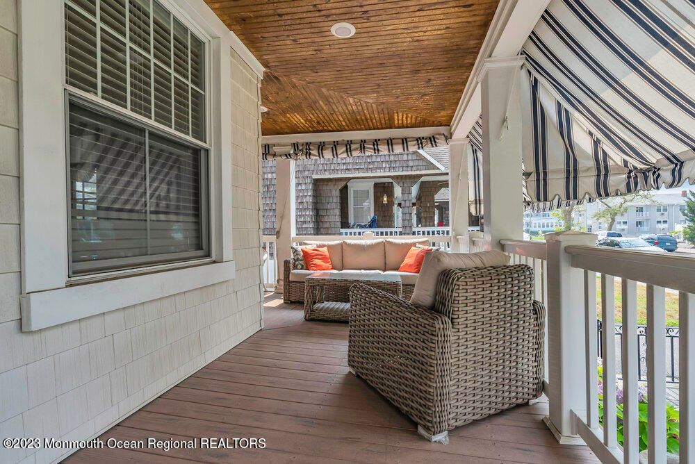Exterior, Wood Texture Flooring