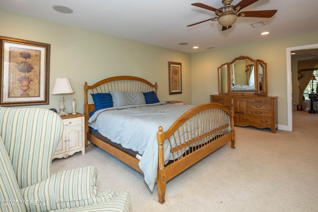 Bedroom, Interior, Recessed Lighting