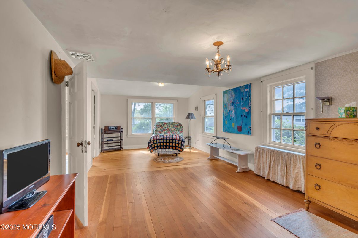 Chandelier, Interior, Wood Texture Flooring