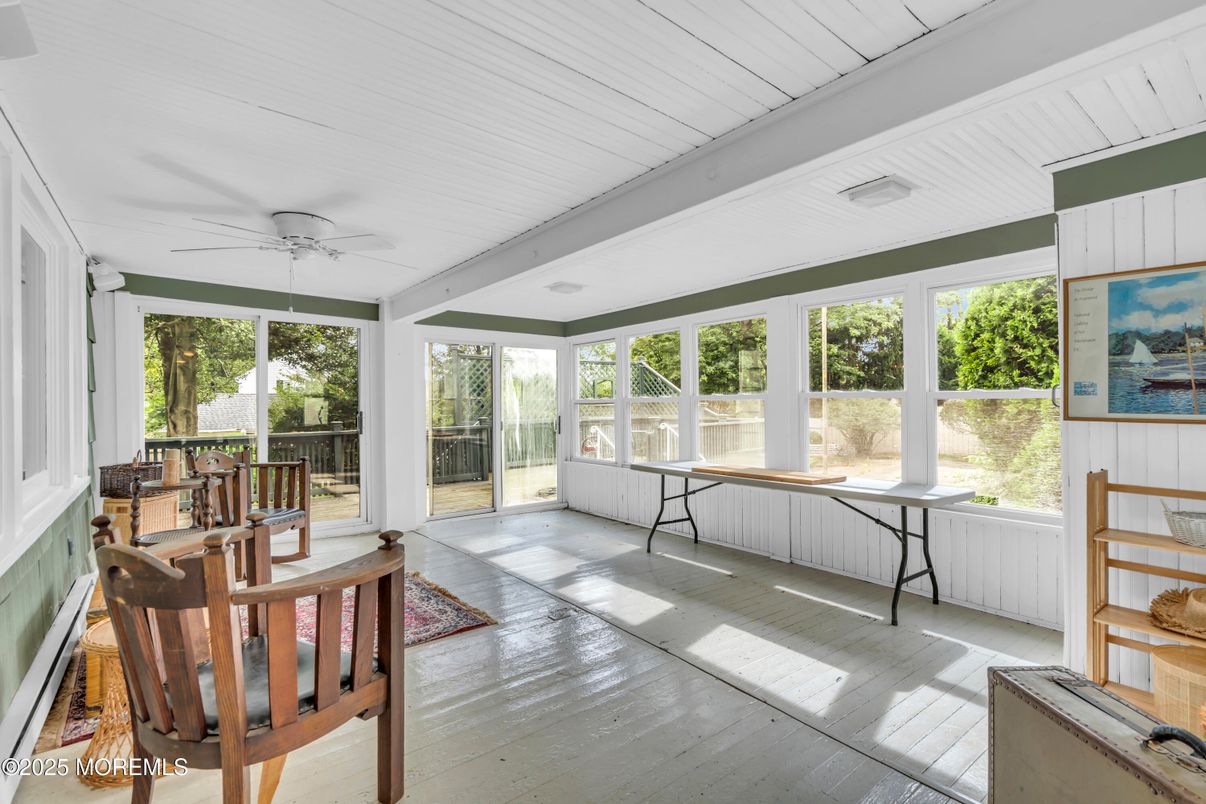 Interior, Sun Room, Wood Texture Flooring