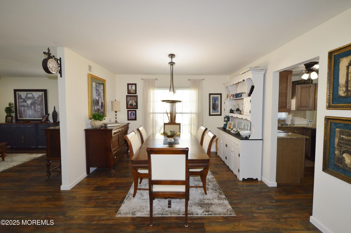 Dining room, Interior, Kitchen, Pendant Lights, Wood Texture Flooring
