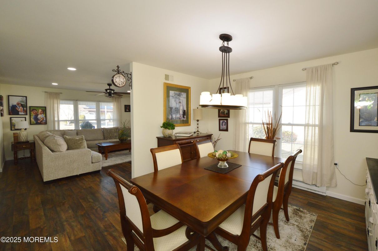 Dining room, Interior, Living room, Pendant Lights, Recessed Lighting, Wood Texture Flooring