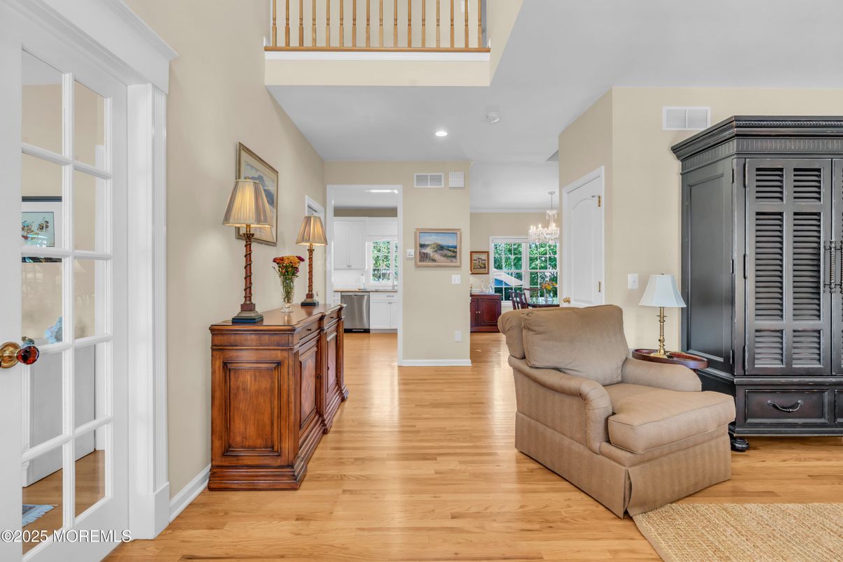 Chandelier, Interior, Recessed Lighting, Wood Texture Flooring