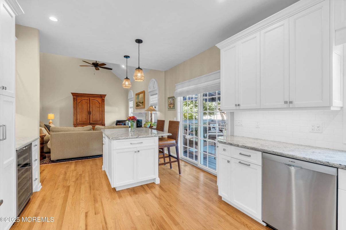 Dining room, Interior, Kitchen, Living room, Pendant Lights, Recessed Lighting, Wood Texture Flooring