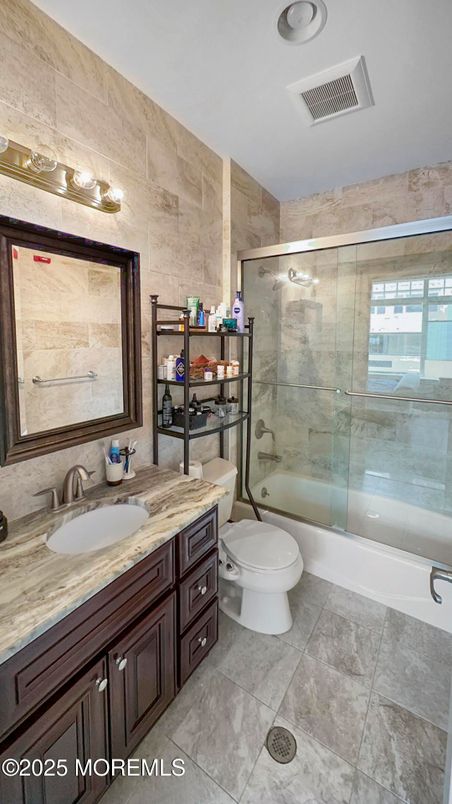 Bathroom, Dual Sink Vanities, Glass Shower, Interior