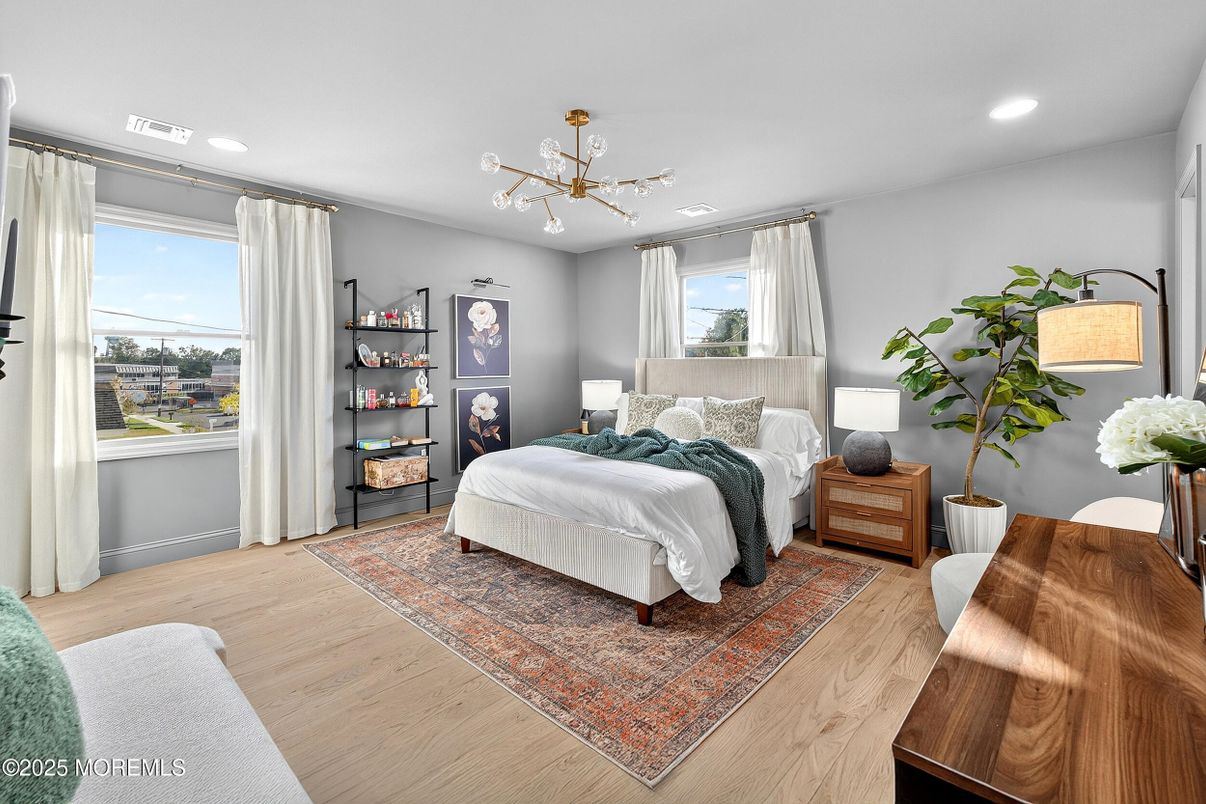 Bedroom, Interior, Pendant Lights, Recessed Lighting, Wood Texture Flooring