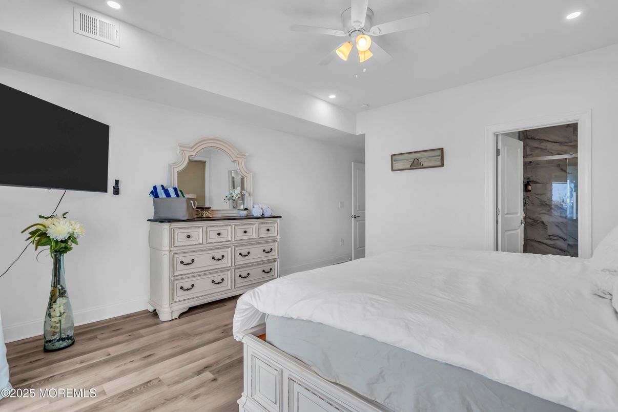 Bedroom, Interior, Recessed Lighting, Wood Texture Flooring