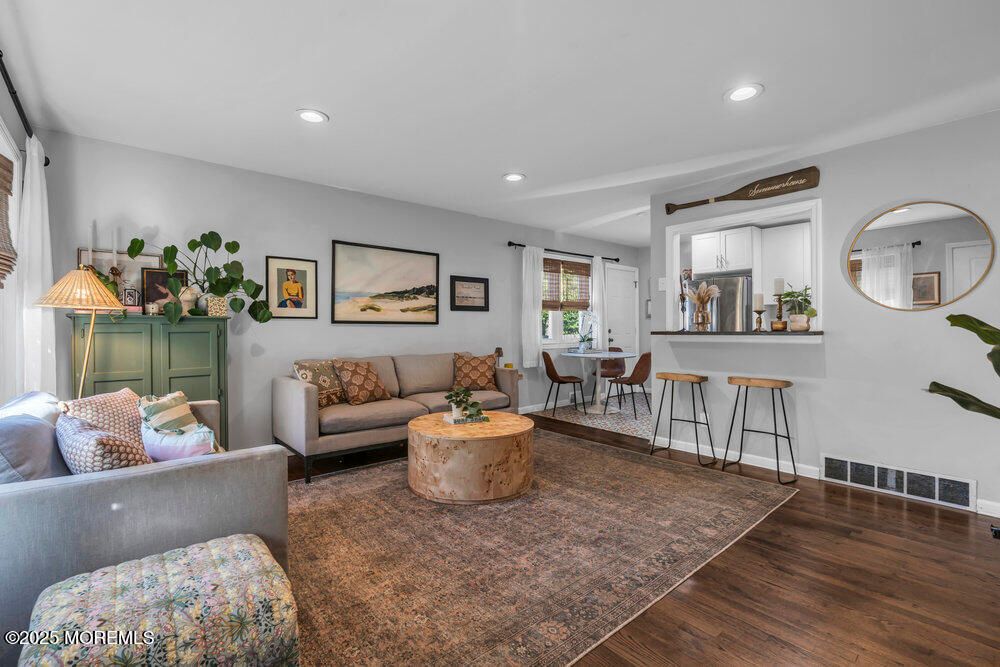 Dining room, Interior, Living room, Recessed Lighting, Wood Texture Flooring