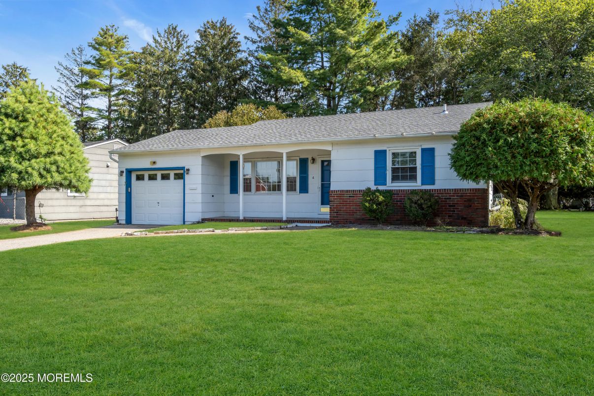 Attached, Backyard, Exterior, Facade, Ranch