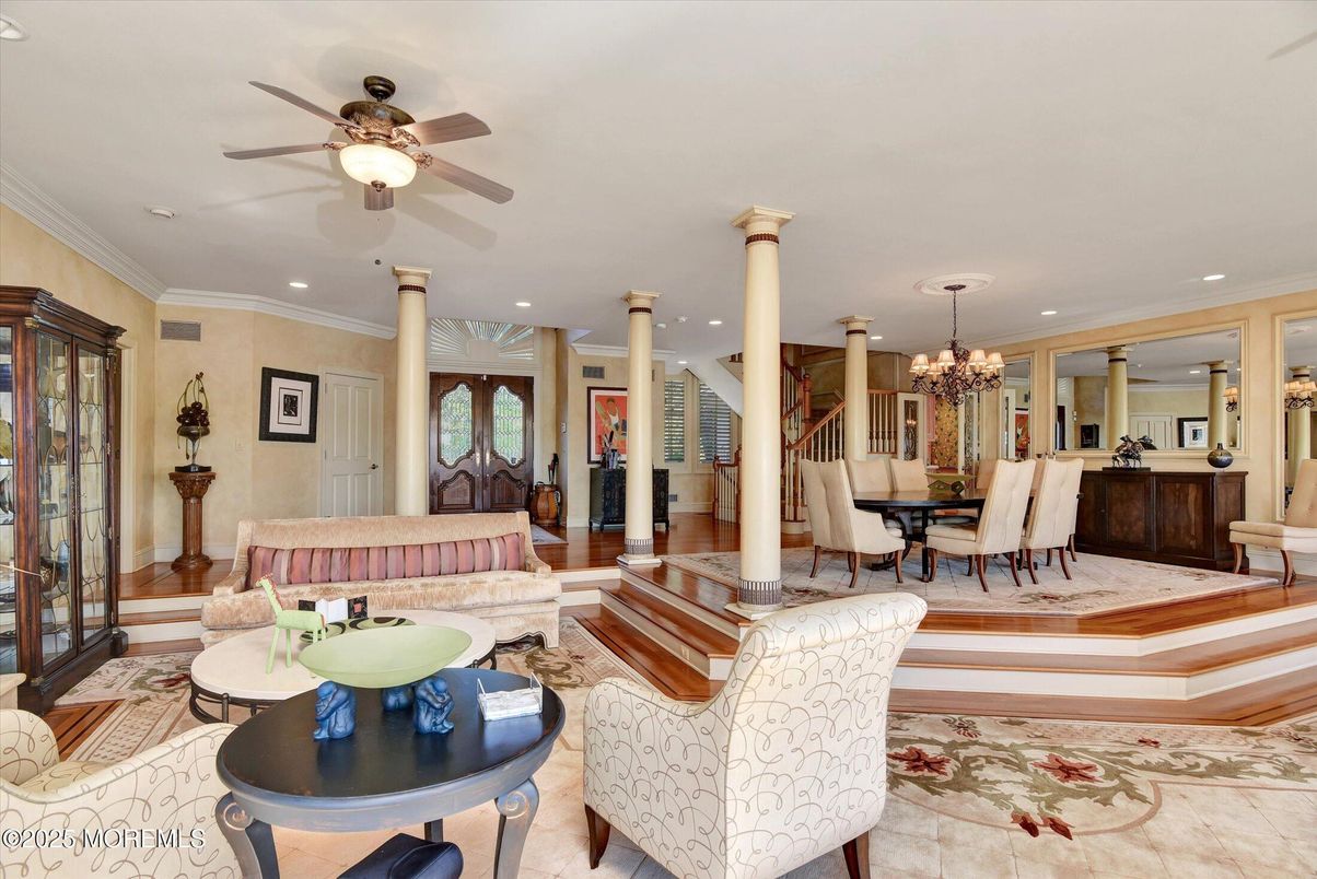 Chandelier, Dining room, Interior, Living room, Recessed Lighting