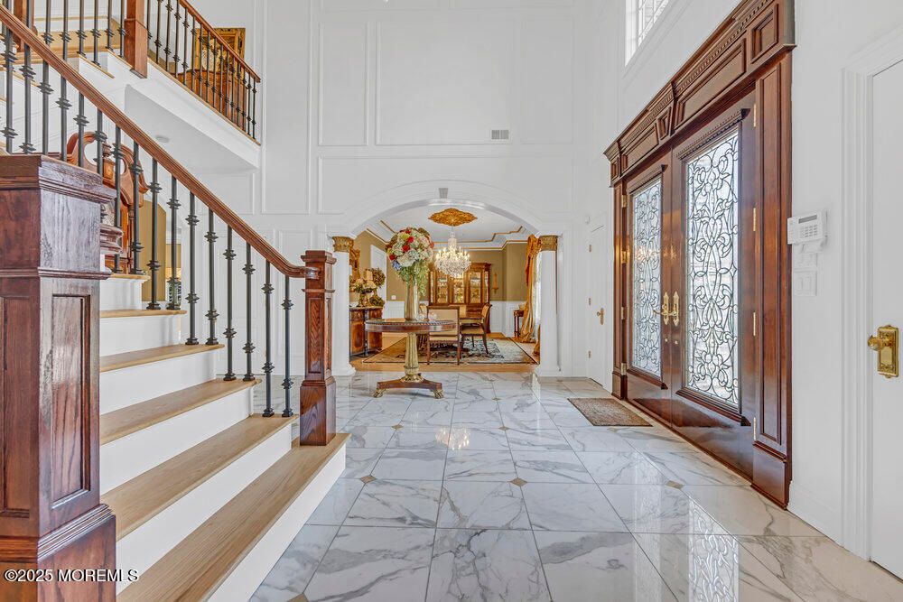 Chandelier, Dining room, Interior, Marble