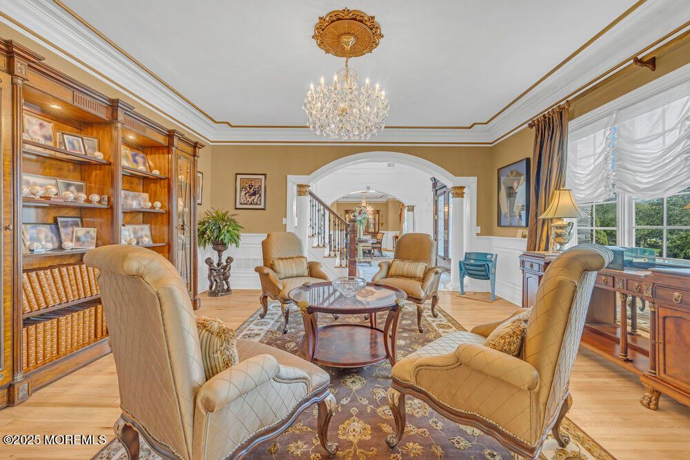 Chandelier, Dining room, Interior, Living room, Wood Texture Flooring