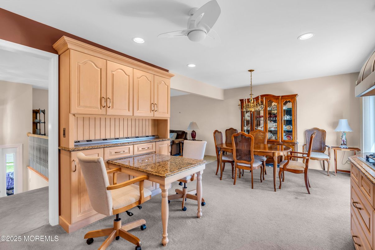 Chandelier, Dining room, Interior, Kitchen, Recessed Lighting