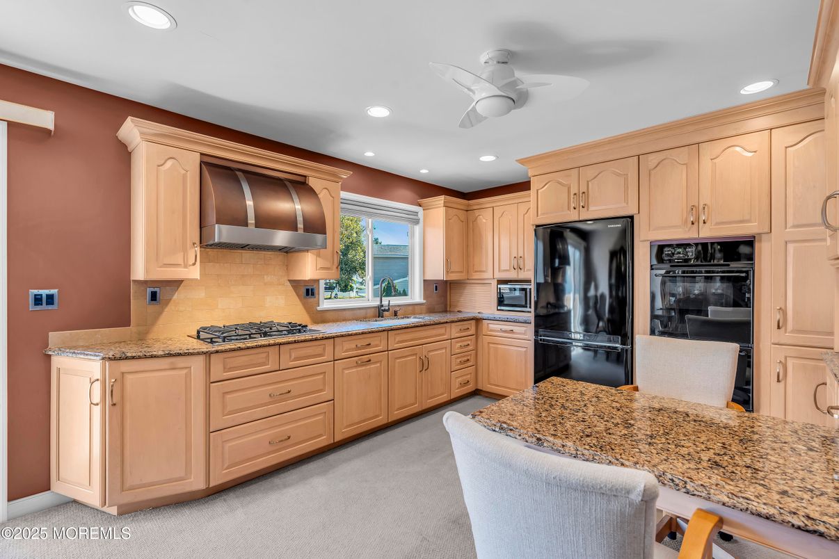 Interior, Kitchen, Recessed Lighting