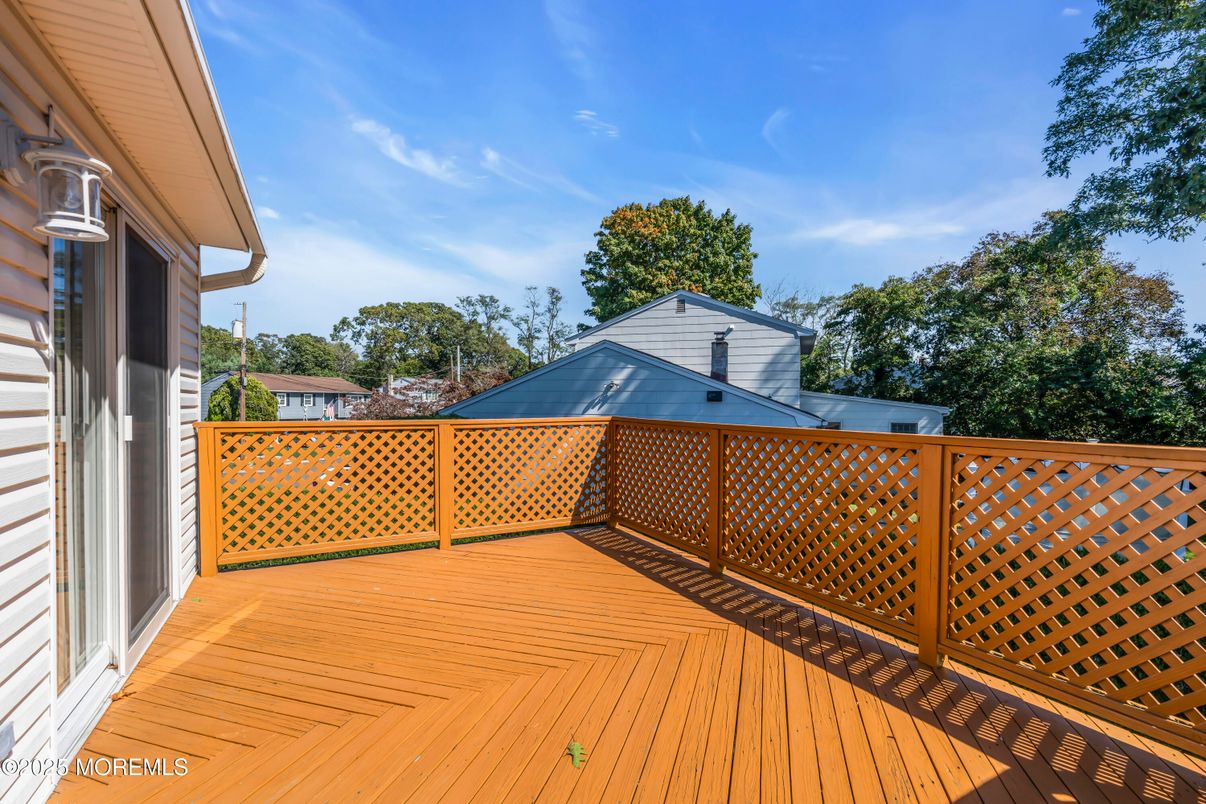 Exterior, Wood Texture Flooring