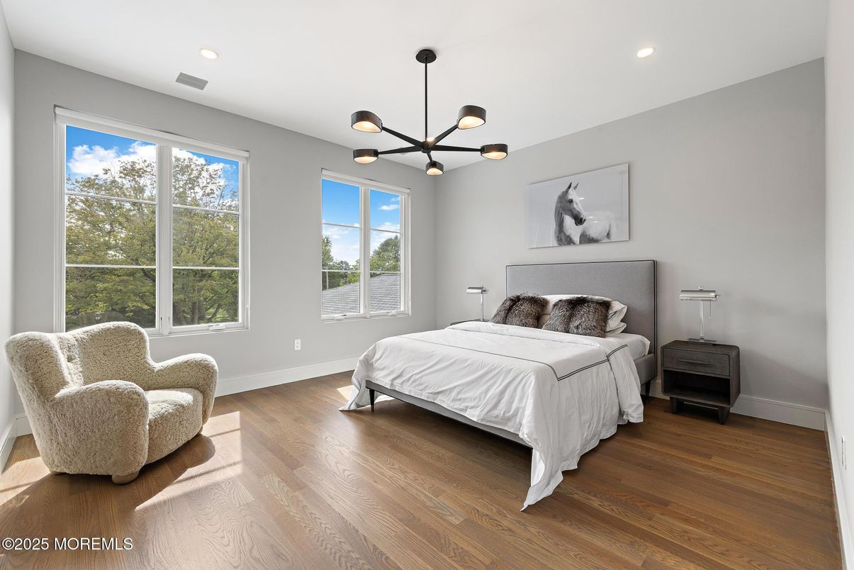 Bedroom, Interior, Pendant Lights, Recessed Lighting, Wood Texture Flooring