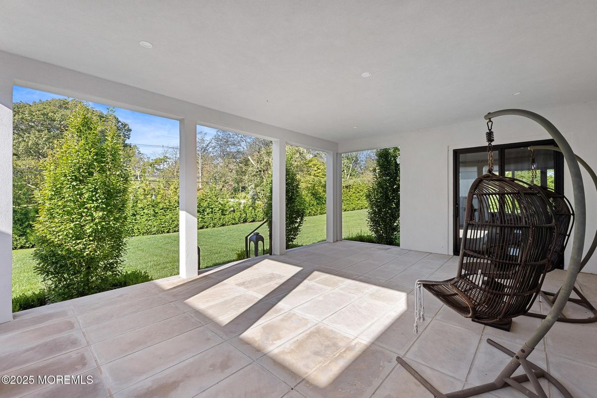 Interior, Recessed Lighting, Sun Room