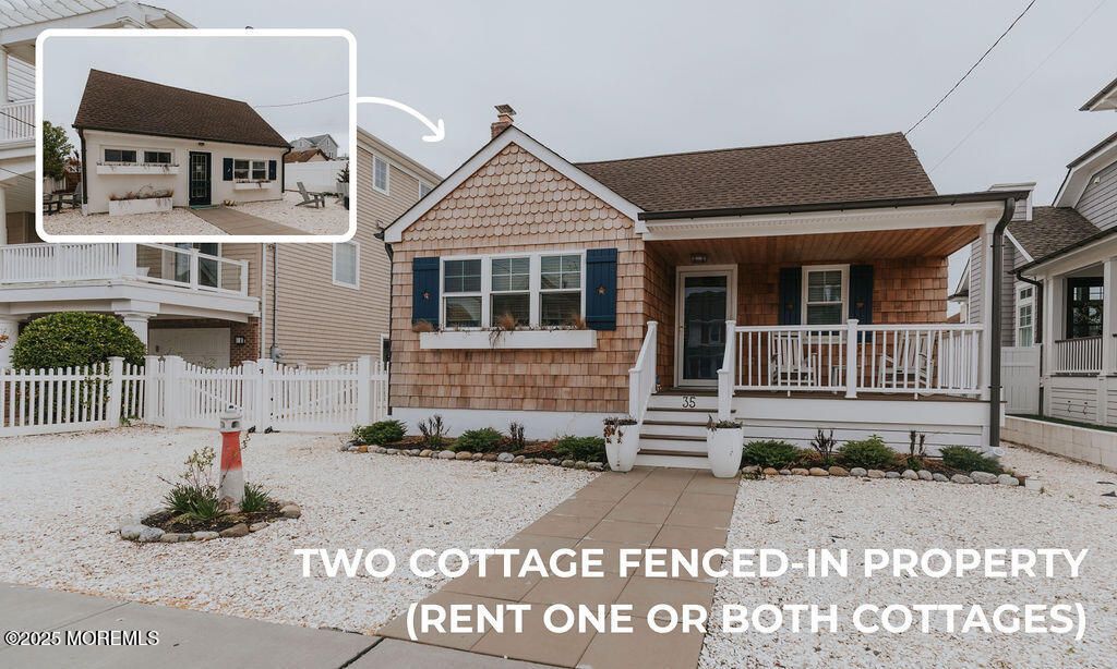 Exterior, Facade, Cape Cod