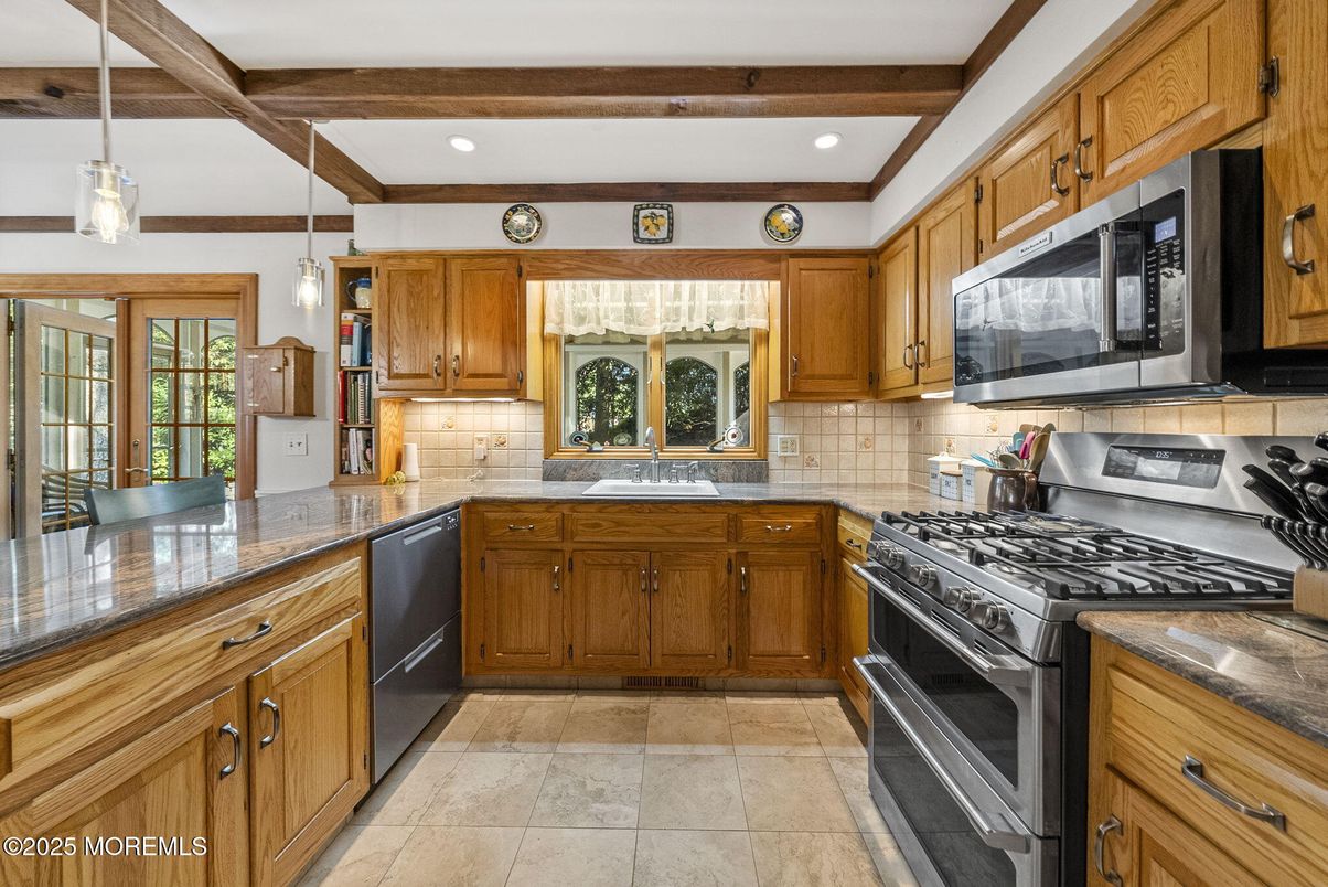 Interior, Kitchen, Pendant Lights, Recessed Lighting, Stainless Steel Appliances, Wooden Beams