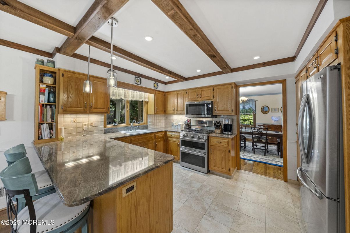 Dining room, Interior, Kitchen, Pendant Lights, Recessed Lighting, Stainless Steel Appliances, Wooden Beams