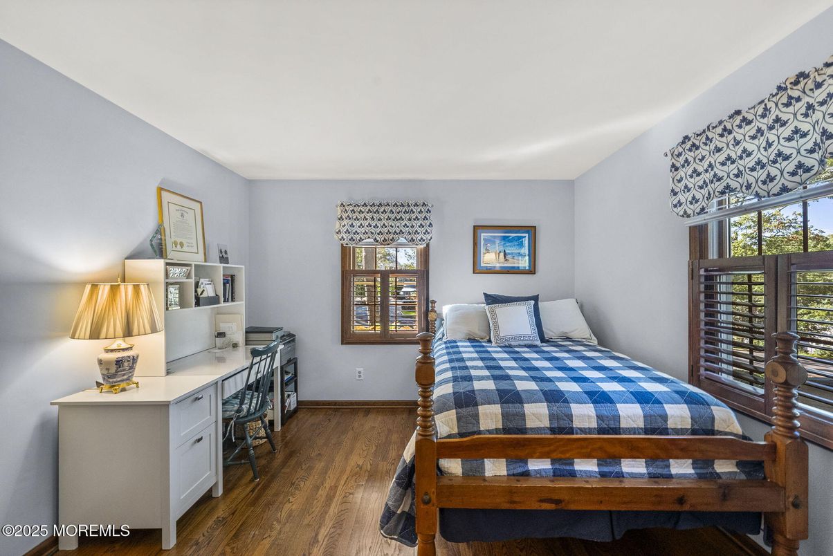 Bedroom, Home Office, Interior, Wood Texture Flooring
