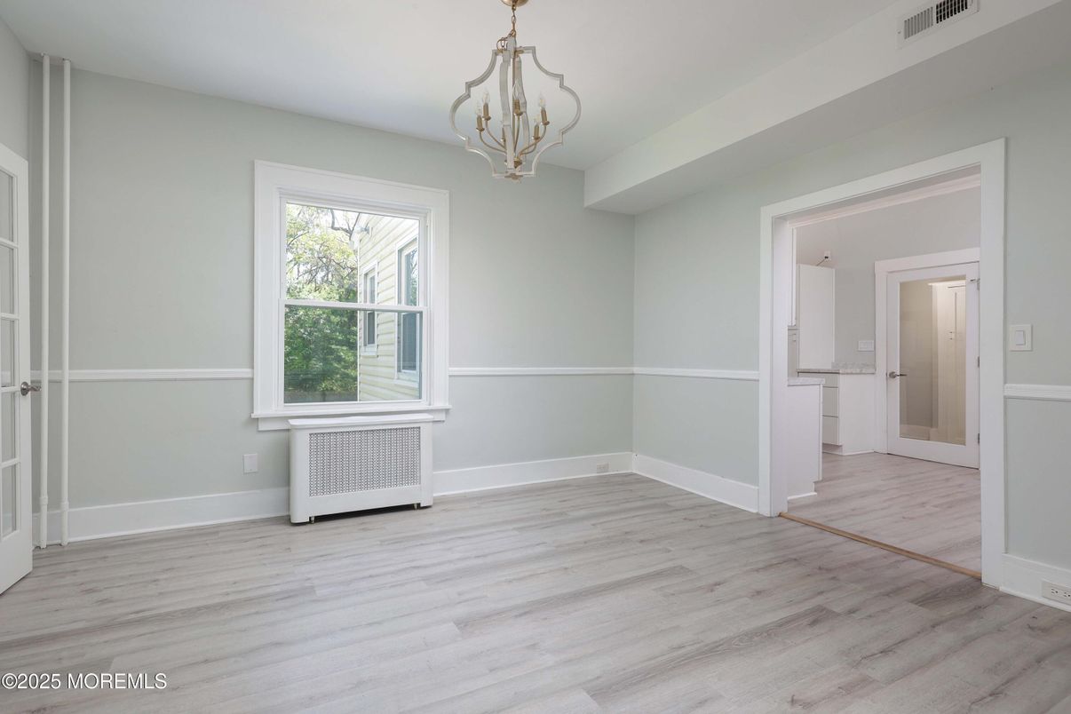 Chandelier, Empty room, Interior, Wood Texture Flooring